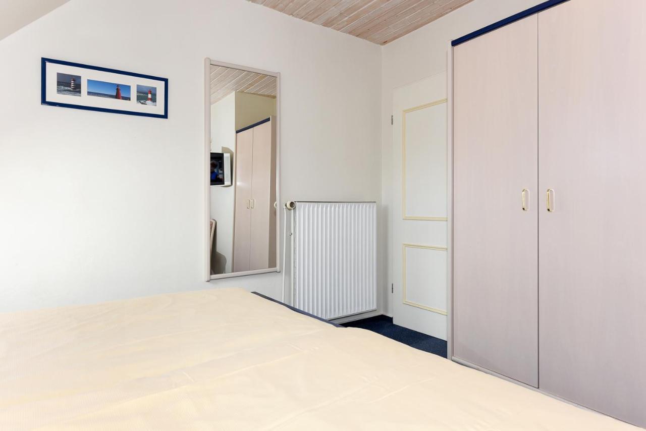 Ferienwohnungen Haus Sternenlicht Езенс Екстериор снимка